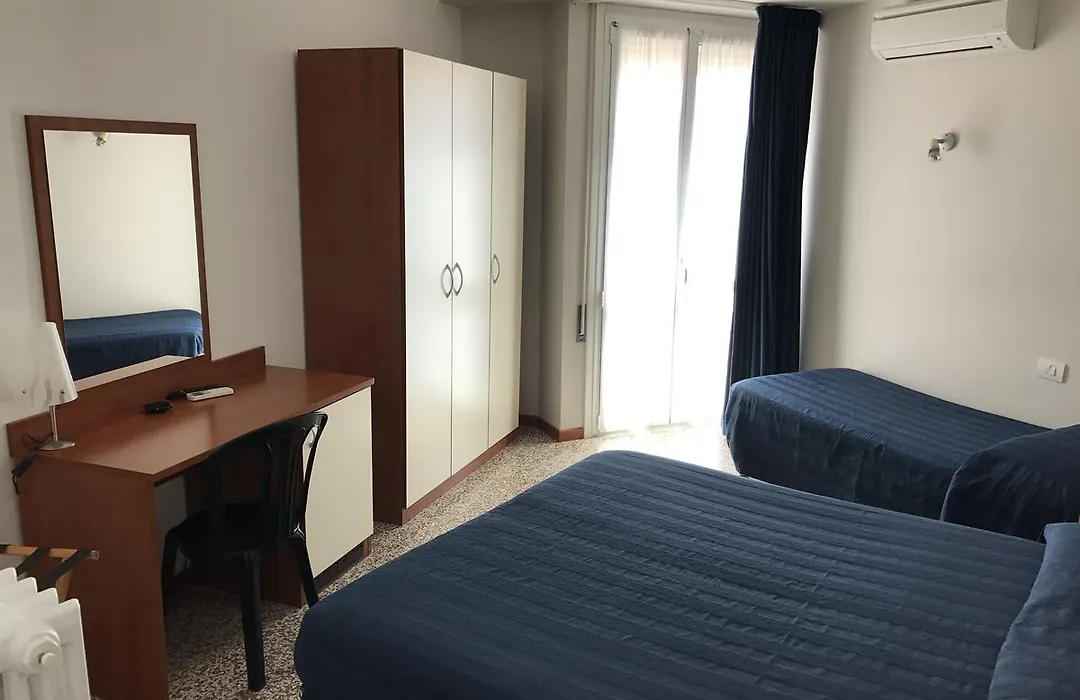 Hotel Turismo Europa-1